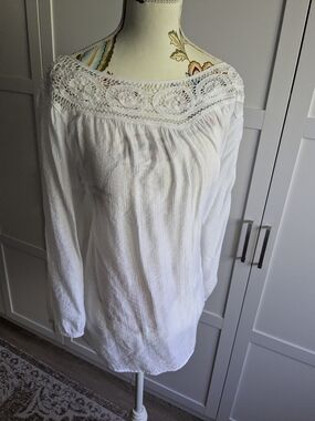 grand & greene White Crochet Yoke Tunic Top